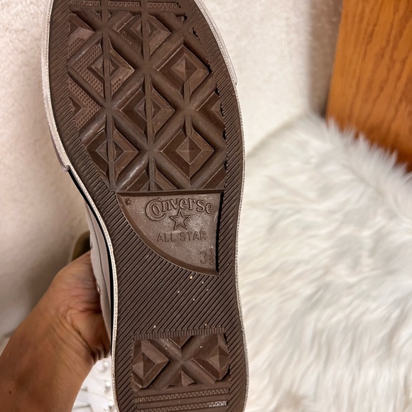 Converse All Star White Canvas Shoes - Picture 4 of 10